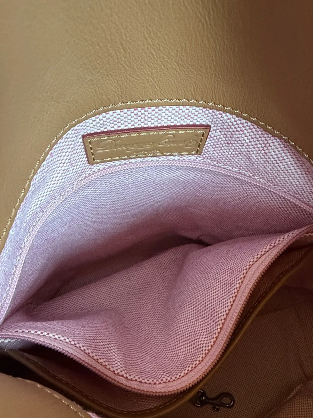 Dooney and Bourke McKenzie hobo Taupe Smooth Leather Vachetta Trim & Handles EUC - Picture 7 of 16